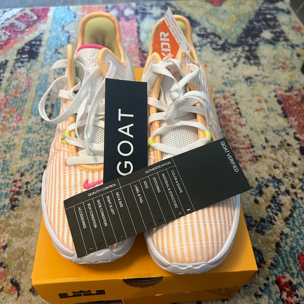 Lebron witness VI EP NWT and box